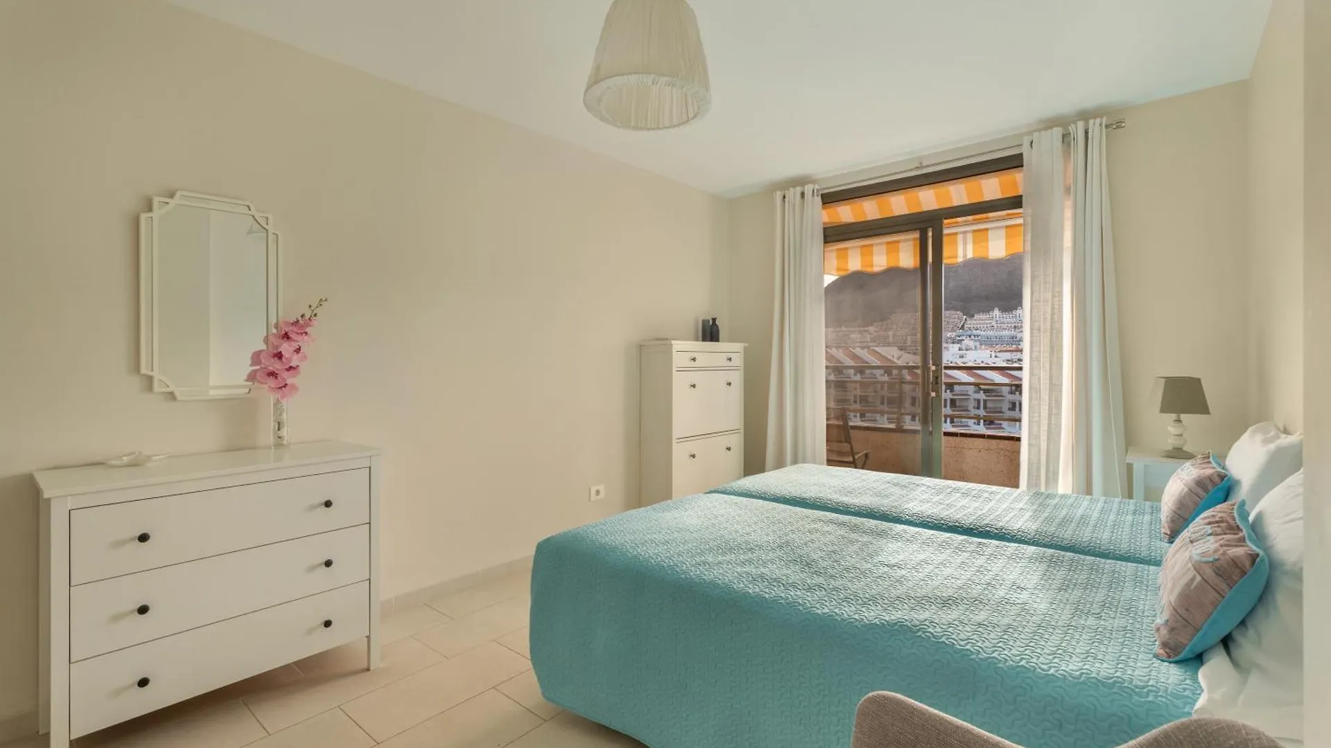 Apartamento Atico Home Los Cristianos  Los Cristianos (Tenerife)